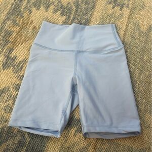 Skatie bike shorts in periwinkle
